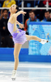 主役は真央 真の戦士 世界のスケーターが賛辞 日本経済新聞 主役は真央 真の戦士 世界のスケーターが賛辞 日本経済新聞