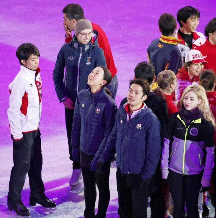 主役は真央 真の戦士 世界のスケーターが賛辞 日本経済新聞 主役は真央 真の戦士 世界のスケーターが賛辞 日本経済新聞