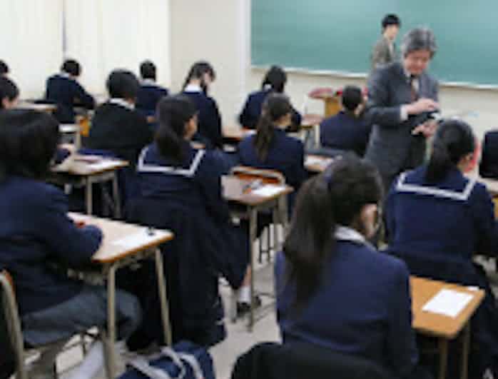 都立高で一般入試 倍率1 50倍 日本経済新聞