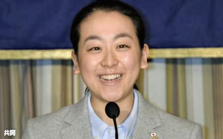 浅田 現役続行 半々 森発言 何とも思わず 日本経済新聞