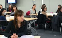 オリックスは若手女性社員を対象にセミナーを開いている(東京・港区)