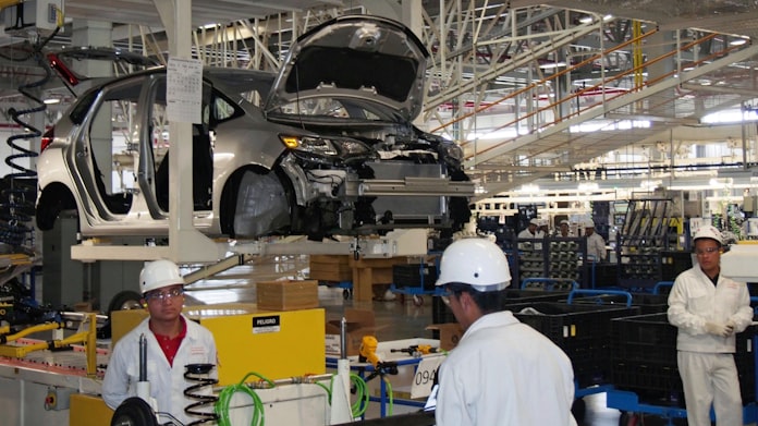 メキシコ中部で大規模洪水 ホンダ工場が停止 日本経済新聞 メキシコ中部で大規模洪水 ホンダ工場が停止 日本経済新聞