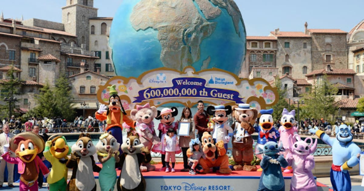 6億人目 うれしい 東京ディズニー来園者 日本経済新聞 6億人目 うれしい 東京ディズニー来園者 日本経済新聞