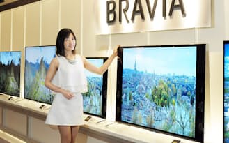 ソニーが発表した4K対応液晶テレビ「ブラビア」(15日、東京都港区)