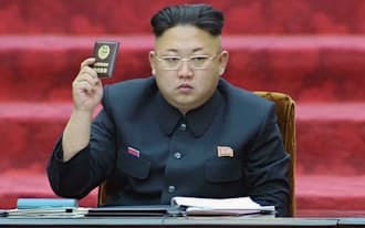 北朝鮮の最高人民会議に出席した金正恩第1書記（4月9日、平壌）=共同