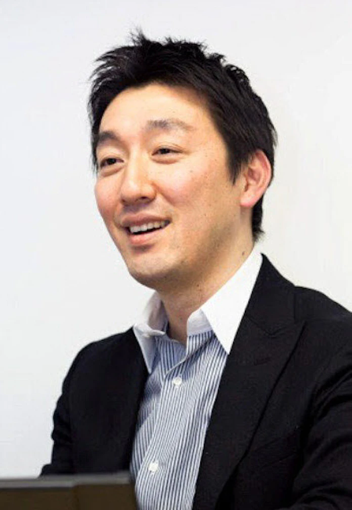 藤井四段の生中継 Snsで拡散しアベマtv活況 日本経済新聞
