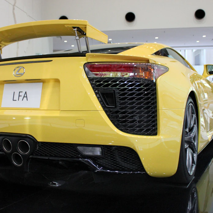 響けエンジン音 消す から 奏でる へ進化 日本経済新聞 響けエンジン音 消す から 奏でる へ進化 日本経済新聞