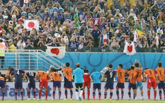 ウルグアイ かみつきスアレス W杯出場停止 日本経済新聞 ウルグアイ かみつきスアレス W杯出場停止 日本経済新聞
