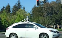 カリフォルニア州を走るグーグルの自動運転車