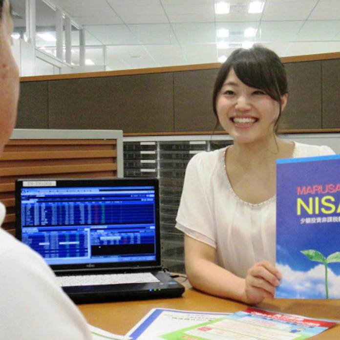 丸三証券 投信 がんばらない営業 で収益着々 日本経済新聞