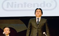 任天堂の岩田聡社長はスマホゲームへの進出に否定的だ（2014年1月の経営方針説明会）=共同
