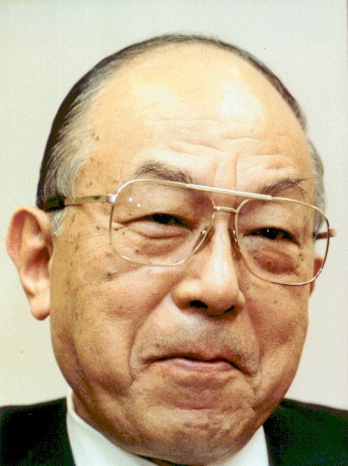 久米豊氏が死去 元日産自動車社長 会長 日本経済新聞