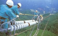 中国電力の送電線工事