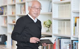 鈴木幸一（すずき・こういち）1946年9月生まれ。国内インターネットサービスの草分け。インターネットイニシアティブ（IIJ）を設立し、郵政省（現総務省）との激しいやりとりの末、93年にネット接続サービスを開始。後に続くネット企業に道をひらいた業界の重鎮。酒、タバコ、音楽と読書を愛し、毎春、東京・上野で音楽祭を開催する。近著に「日本インターネット書紀」がある。