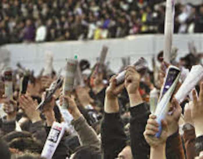 ギャンブルにはまる人 はまらない人 日本経済新聞