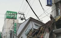 東日本大震災では金融機関も大きな被害を受けた（12日、宮城県気仙沼市）