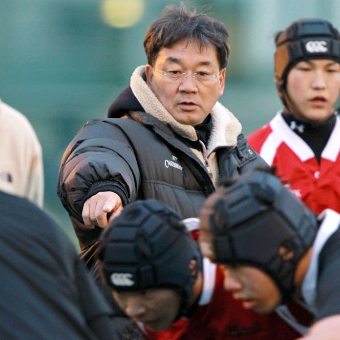 花園ラグビーで3度頂点 東福岡高監督 谷崎重幸 上 日本経済新聞 花園ラグビーで3度頂点 東福岡高監督 谷崎重幸 上 日本経済新聞