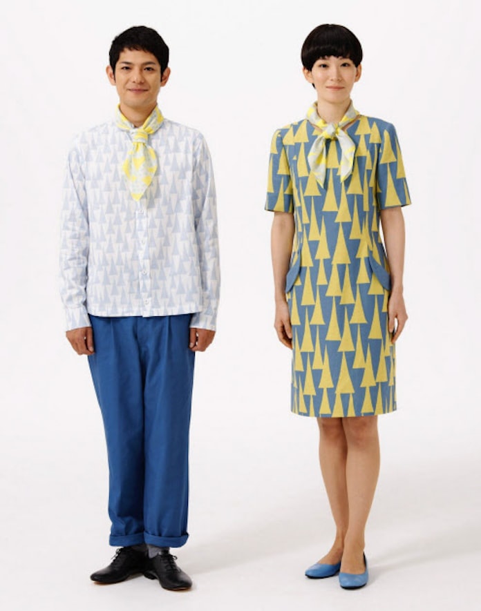 空に伸びる三角模様 スカイツリーの 制服 決定 日本経済新聞 空に伸びる三角模様 スカイツリーの 制服 決定 日本経済新聞