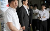 橋下大阪市長は「世代論」を前面に（27日、関電株主総会後）