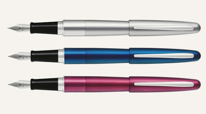 万年筆の丸み 繭の曲線で パイロット 日本経済新聞