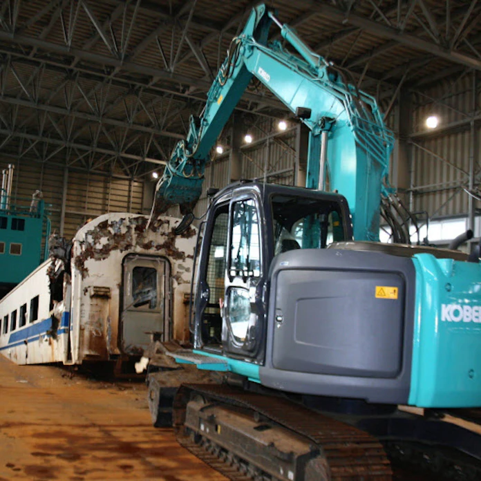 日本車両リサイクル 鉄道車両の解体工場が本格稼働 日本経済新聞