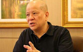 「新空港はフィリピンの競争力を高める」と強調するラモン・アン社長