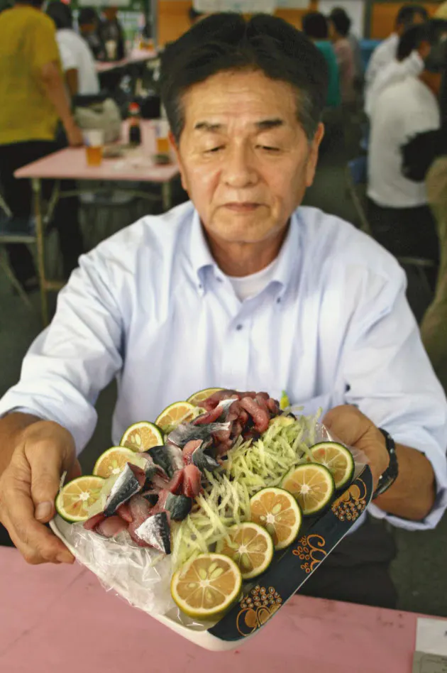 メジカの新子 高知の人気者 Nikkei Style メジカの新子 高知の人気者 Nikkei Style