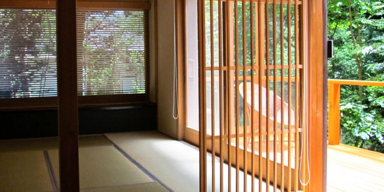 簾戸 で涼求める 伝統のワザ生かして猛暑対策 Nikkei Style 簾戸 で涼求める 伝統のワザ生かして猛暑対策 Nikkei Style