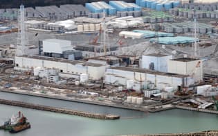 廃炉作業が続く福島第1原発(福島県大熊町)