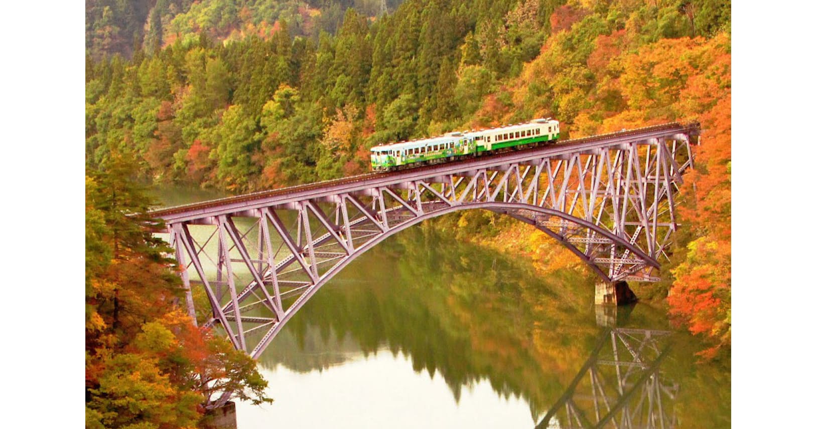 もうすぐ紅葉 行楽の秋は鉄道橋へ出発進行 トラベル Nikkei Style