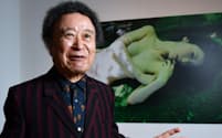 しのやま・きしん　1940年東京生まれ。日大芸術学部卒。三島由紀夫、宮沢りえら、時代を象徴する人物を撮影してきた。