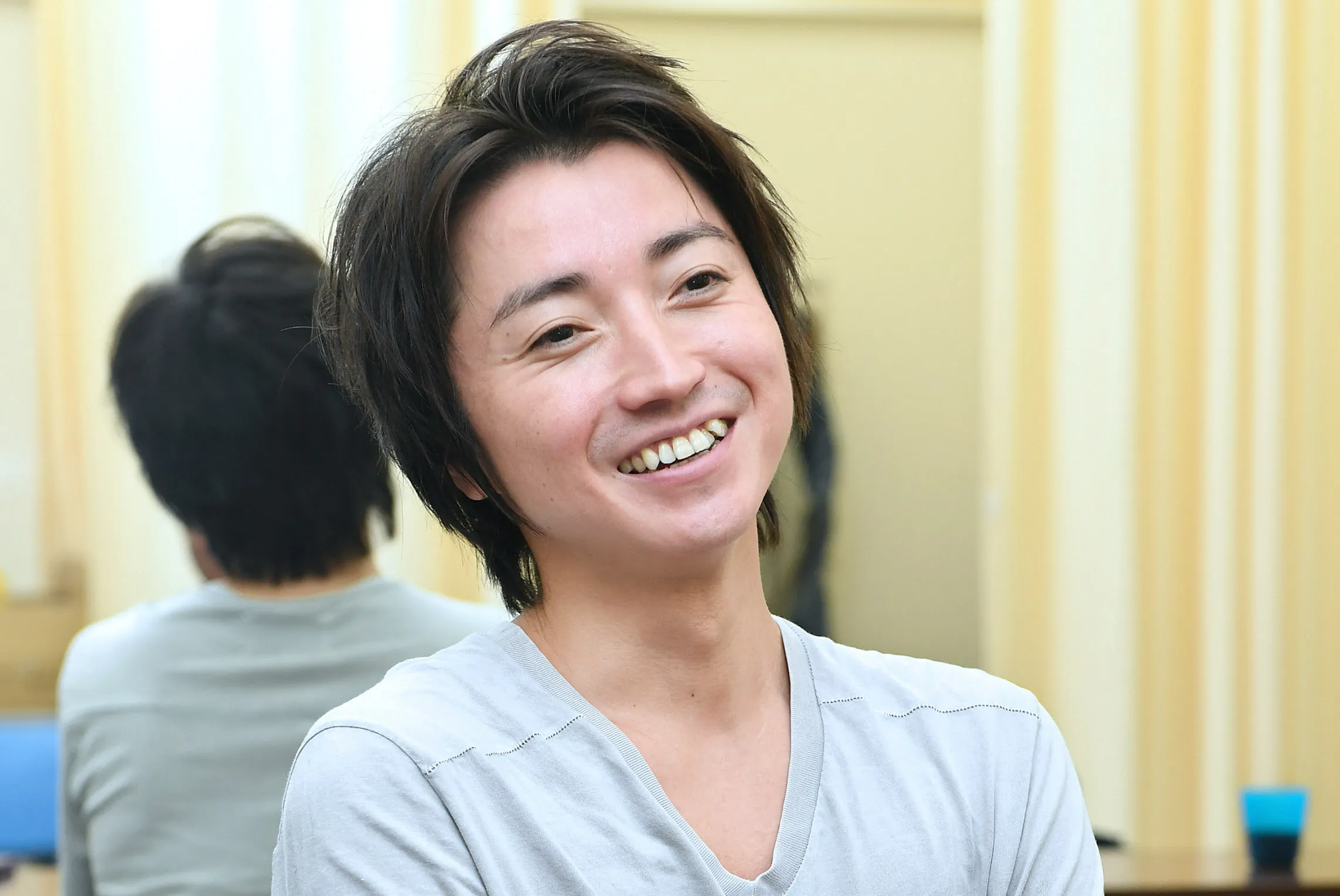 藤原竜也さん 蜷川への思い胸に 鱈々 で新境地 Nikkei Style 藤原竜也さん 蜷川への思い胸に 鱈々 で新境地 Nikkei Style