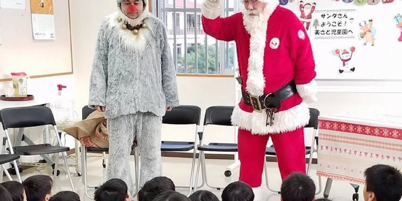 聖夜に本物が行きますぞ 病院や施設の子どもに贈り物 Nikkei Style 聖夜に本物が行きますぞ 病院や施設の子どもに贈り物 Nikkei Style