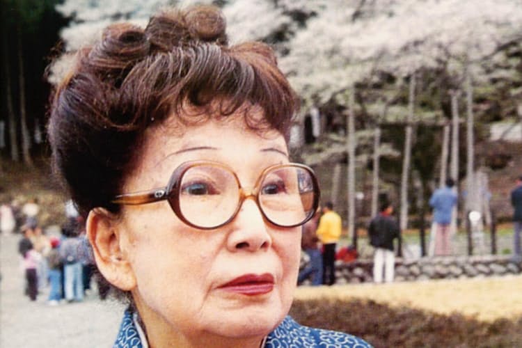 生誕1年 宇野千代 作品の魅力を再評価 Nikkei Style 生誕1年 宇野千代 作品の魅力を再評価 Nikkei Style