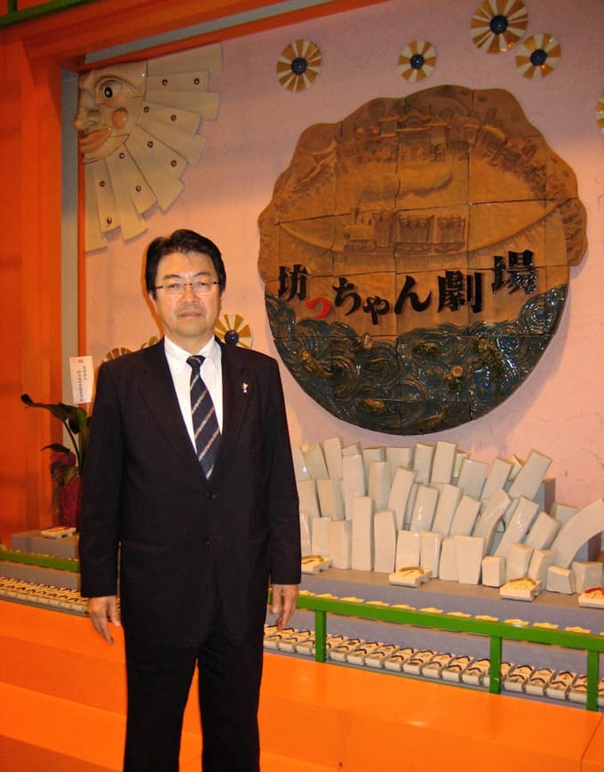 舞台事業モデル 愛媛から 坊っちゃん劇場 社長 越智陽一さん 語る ひと まち 産業 日本経済新聞