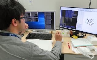 AIなどを活用して材料開発を効率化する（奈良県生駒市の奈良先端科学技術大学院大学）

