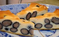 雪岡市郎兵衛洋菓子舗の「丹波黒豆のチーズケーキ」はたっぷりの黒豆とクリームチーズの味のバランスを工夫した