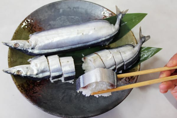 海なし県のたんぱく源 栃木のサメ料理 味はさっぱり Nikkei Style 海なし県のたんぱく源 栃木のサメ料理 味はさっぱり Nikkei Style
