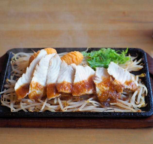 海なし県のたんぱく源 栃木のサメ料理 味はさっぱり Nikkei Style 海なし県のたんぱく源 栃木のサメ料理 味はさっぱり Nikkei Style