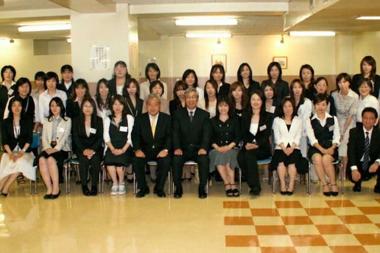 女性社員30人と会社のムダ取り 嫌われ役買って出る Nikkei Style 女性社員30人と会社のムダ取り 嫌われ役買って出る Nikkei Style