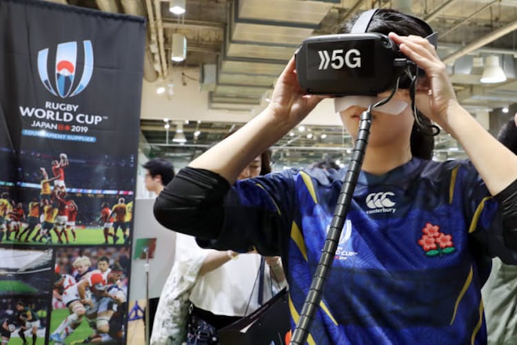 Vrでスポーツ観戦 チケット無くても特等席の迫力 Nikkei Style Vrでスポーツ観戦 チケット無くても特等席の迫力 Nikkei Style