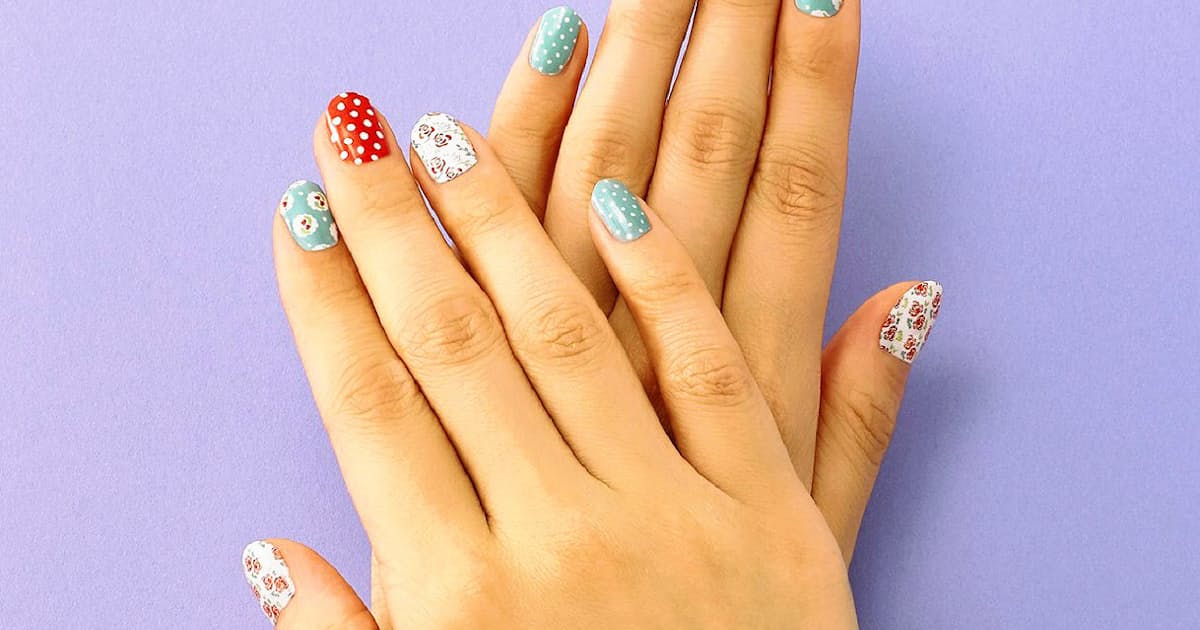 ネイルアートは印刷で エステや家で 安く手軽に 日本経済新聞 ネイルアートは印刷で エステや家で 安く手軽に 日本経済新聞