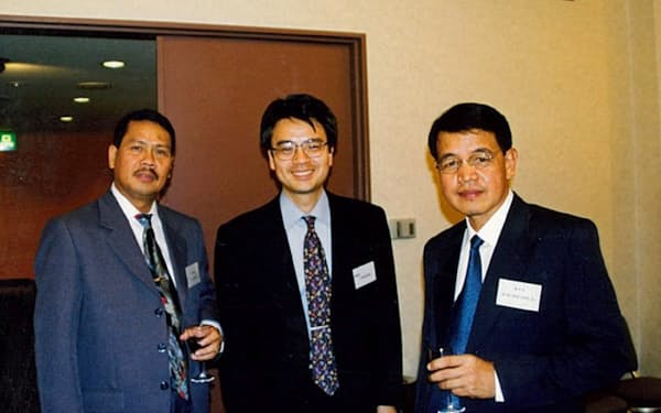 野崎明 のニュース一覧 日本経済新聞