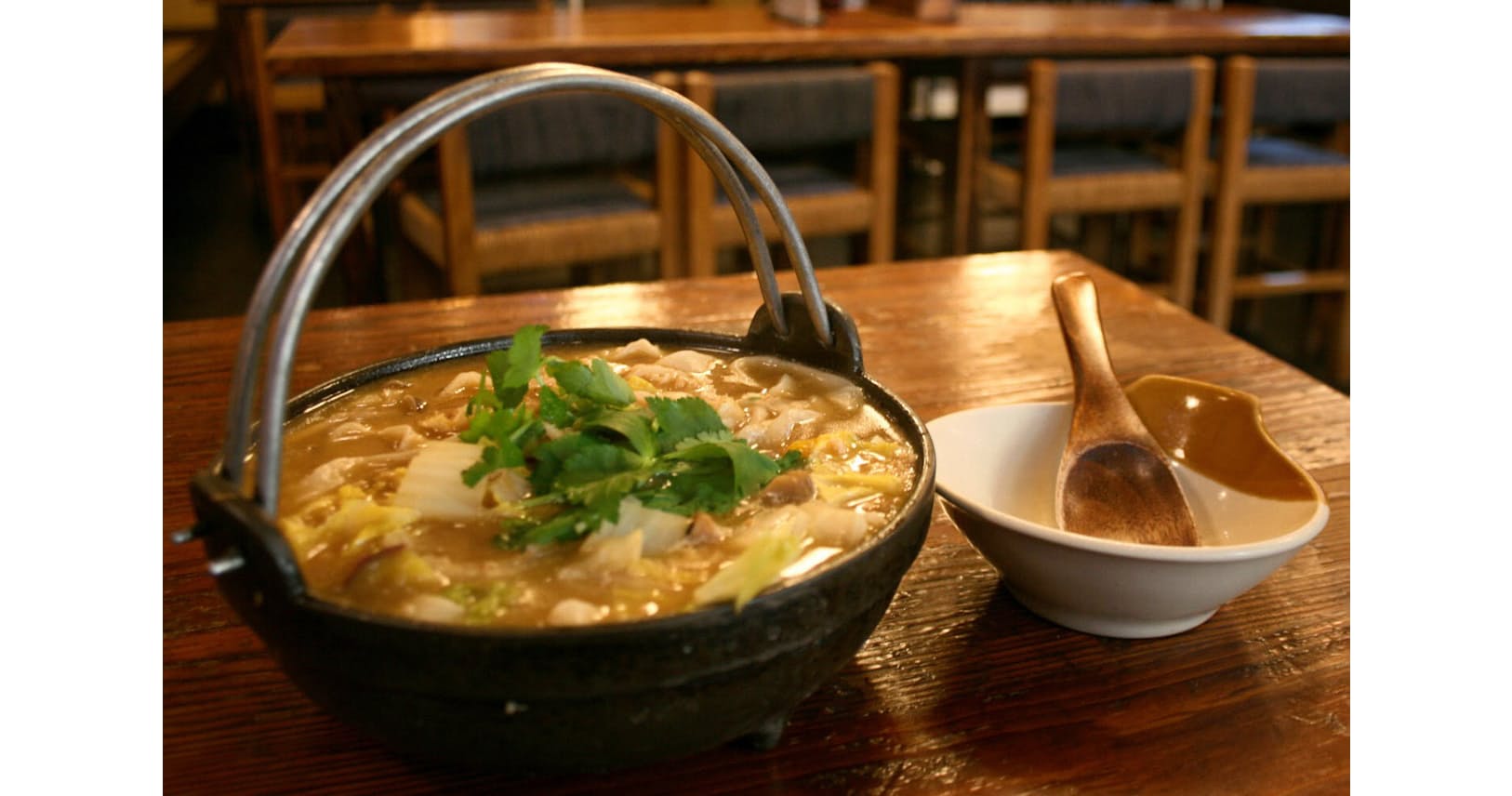 もちもち麺で具だくさんの鍋ぺろり 山梨のほうとう Nikkei Style もちもち麺で具だくさんの鍋ぺろり 山梨のほうとう Nikkei Style