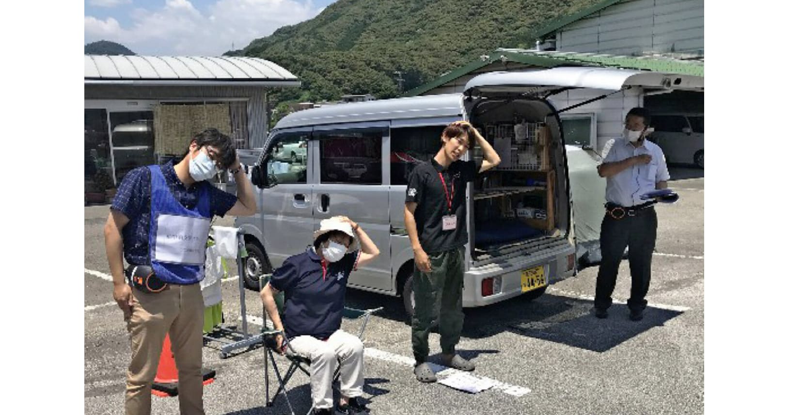 車中泊 をするのなら 車内平らに 熱中症も注意 Nikkei Style 車中泊 をするのなら 車内平らに 熱中症も注意 Nikkei Style