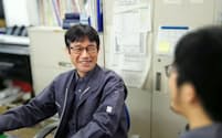 田中博さんは1時間単位の有休取得などの制度を使って仕事と治療を両立する
