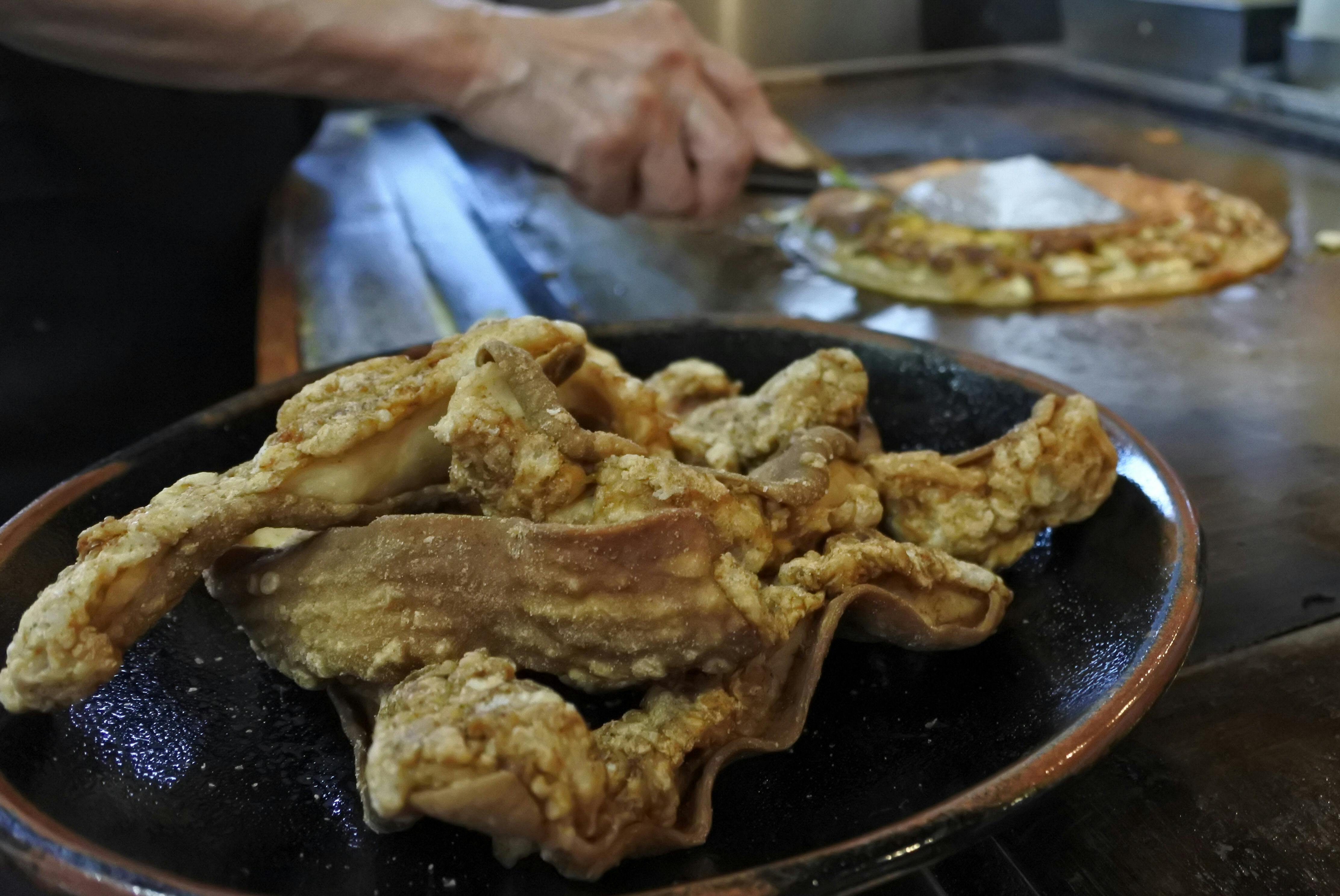 まるで魔法 足せばうまみ増す 大阪 南河内の油かす Nikkei Style まるで魔法 足せばうまみ増す 大阪 南河内の油かす Nikkei Style