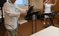 旭川医療センターは音楽療法を実施する（現在は休止中、内島さん提供）
