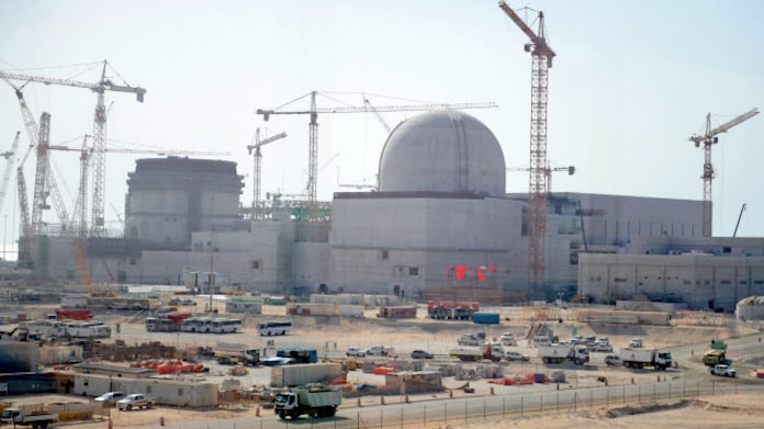 Uae原発で違約金の危機 韓国電力 揺らぐ信頼性 日本経済新聞 Uae原発で違約金の危機 韓国電力 揺らぐ信頼性 日本経済新聞