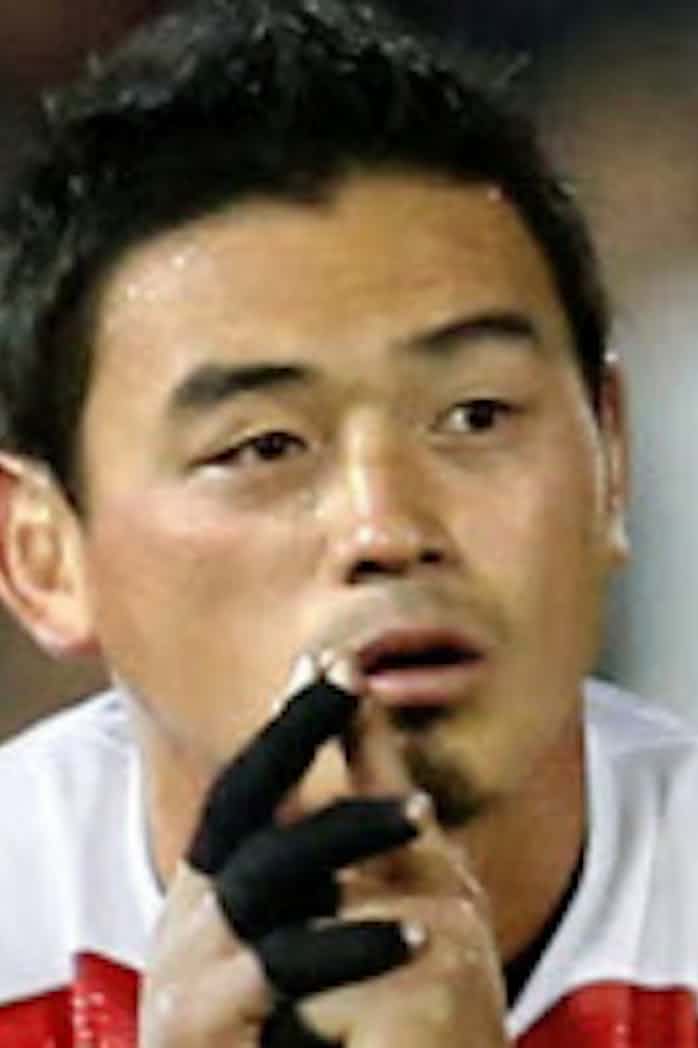 五郎丸が海外挑戦へ スーパーラグビーの豪レッズと合意 日本経済新聞